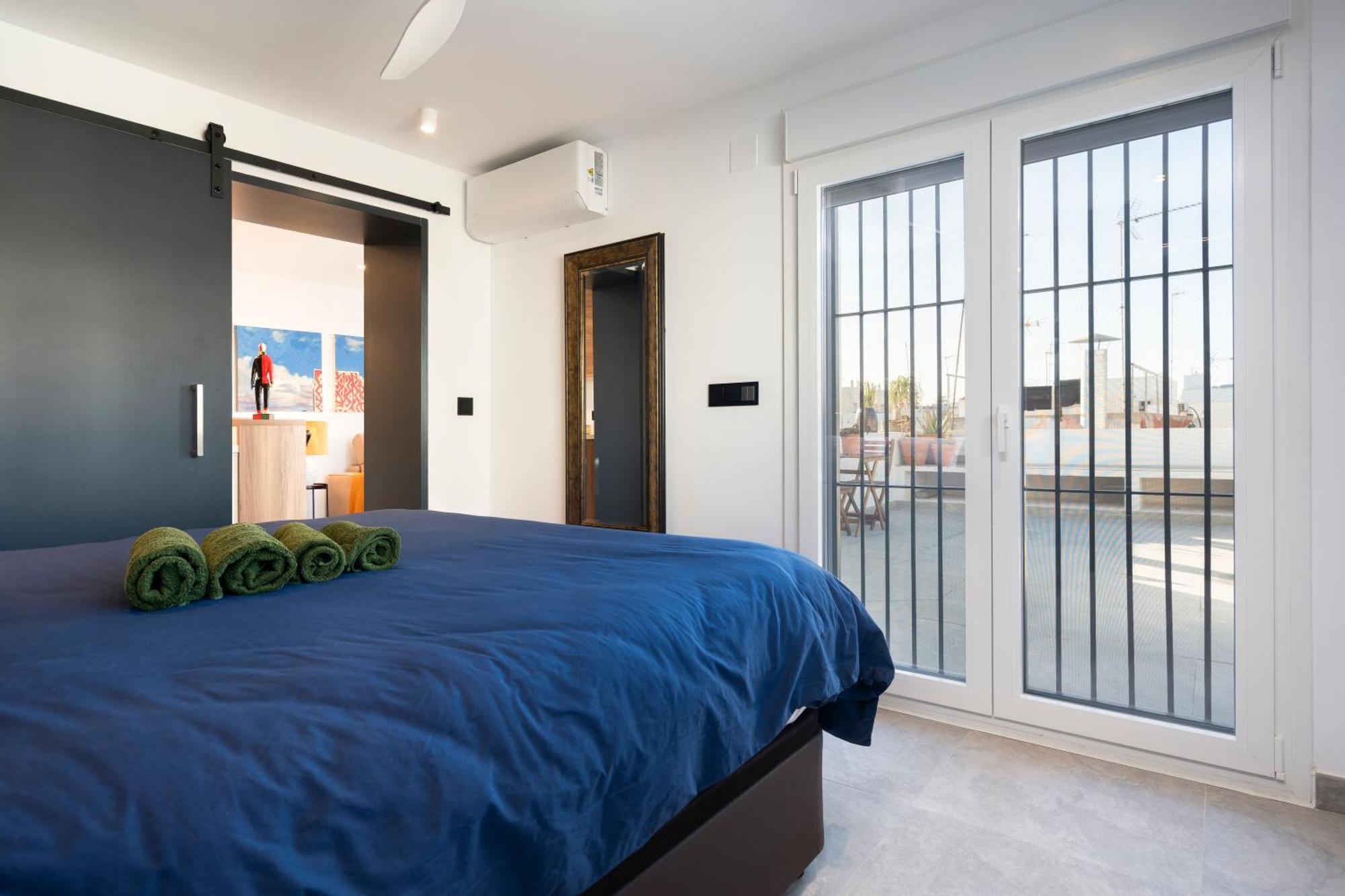 Atico Plata Apartment *